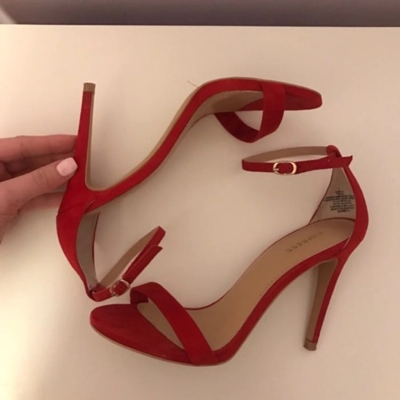 Red sandals - Picture 4 of 6